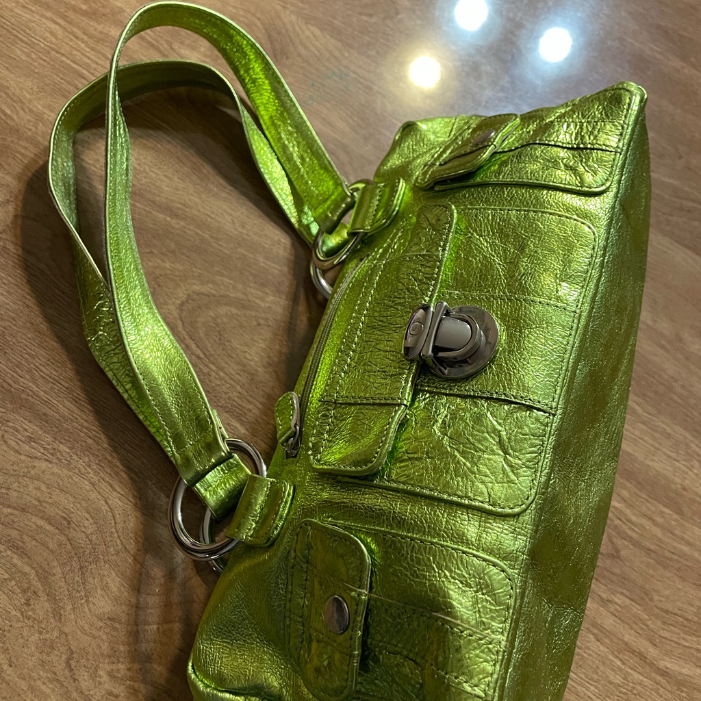 Vibrant Green Leather Shoulder Bag